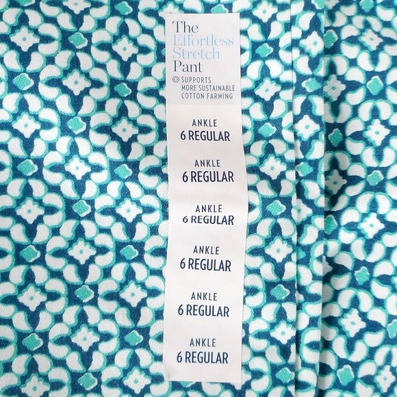 Croft Barrow Ankle Pants Womens Size 6 Blue Multi Geometric Effortless Stretch - Picture 12 of 14